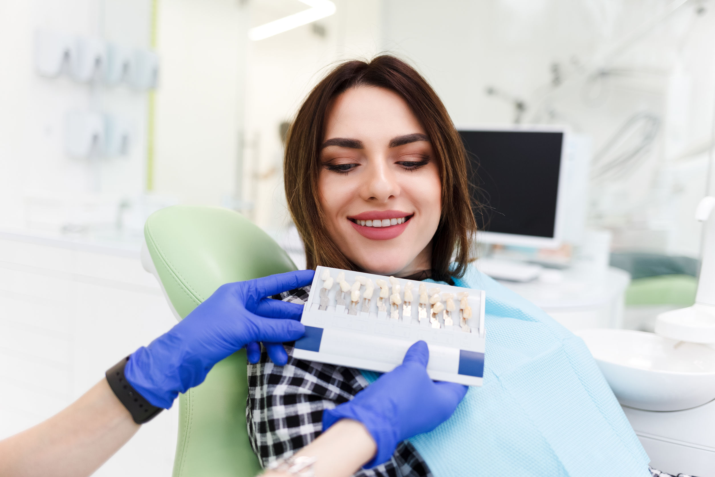 Veneers, Implants, Dentures: What’s the Difference?